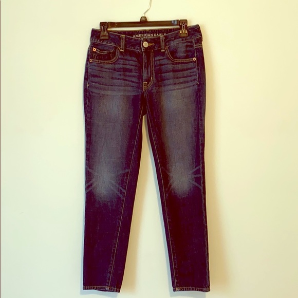 american eagle size 2 jeans in inches